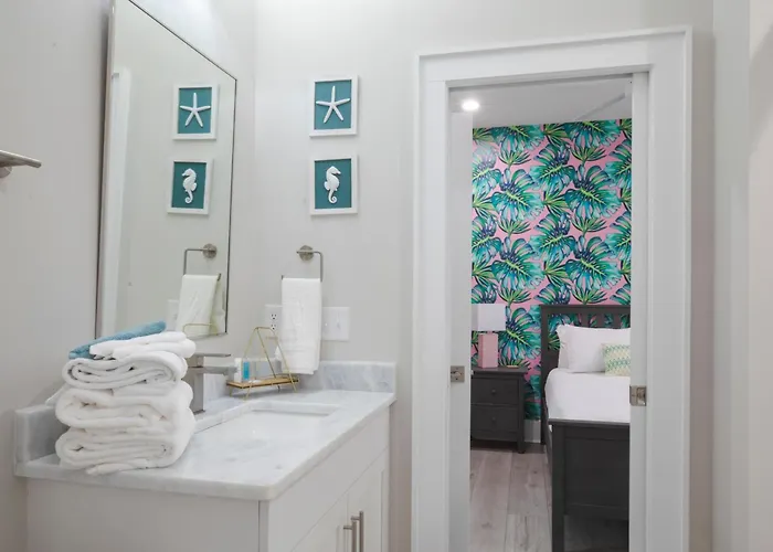 Holiday home Saltwater Pearl At Pelican Place - Heated Pool & Gulf Views, Across Street Gulf Shores