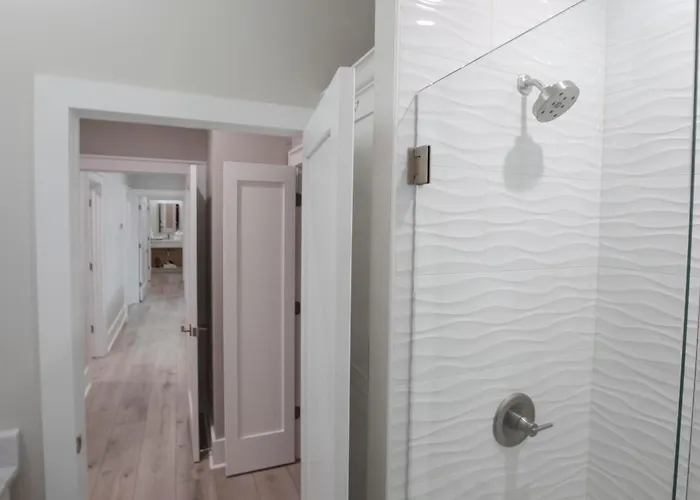 Saltwater Pearl At Pelican Place - Heated Pool & Gulf Views, Across Street Holiday home